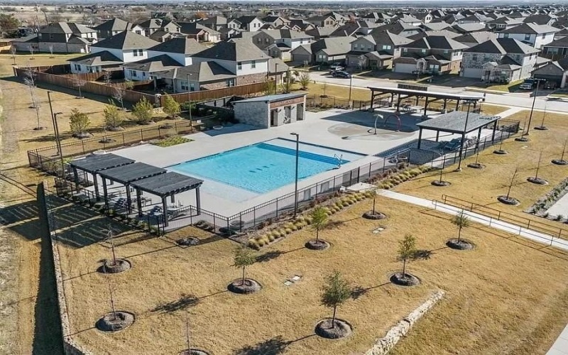 2245 Cliff Springs Drive, Forney, TX 75126, 4 Bedrooms Bedrooms, ,2 BathroomsBathrooms,Residential,For Sale,2245 Cliff Springs Drive,20846000