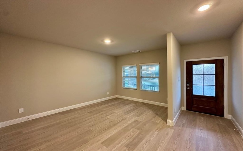 2245 Cliff Springs Drive, Forney, TX 75126, 4 Bedrooms Bedrooms, ,2 BathroomsBathrooms,Residential,For Sale,2245 Cliff Springs Drive,20846000