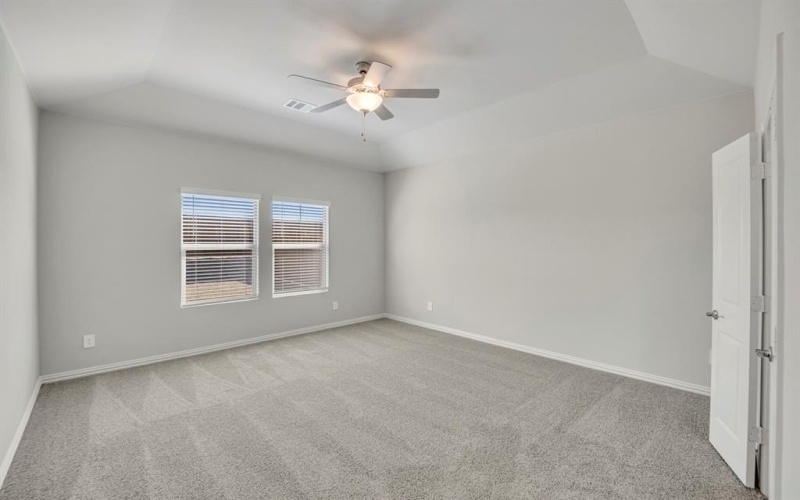 305 Sugarlands Drive, Greenville, TX 75402, 5 Habitaciones Habitaciones , ,3 BañosBaños,Residential,En Venta,305 Sugarlands Drive,20863789