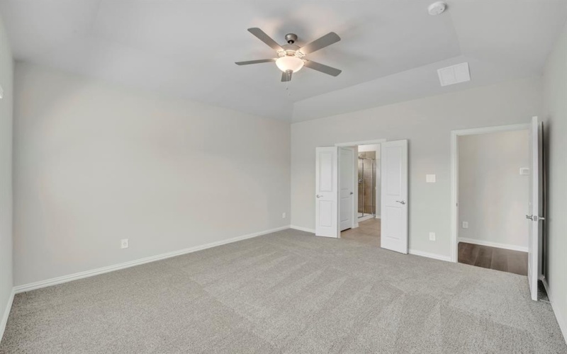 305 Sugarlands Drive, Greenville, TX 75402, 5 Habitaciones Habitaciones , ,3 BañosBaños,Residential,En Venta,305 Sugarlands Drive,20863789