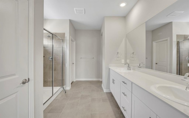 305 Sugarlands Drive, Greenville, TX 75402, 5 Habitaciones Habitaciones , ,3 BañosBaños,Residential,En Venta,305 Sugarlands Drive,20863789