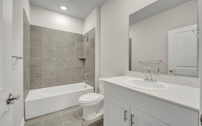 305 Sugarlands Drive, Greenville, TX 75402, 5 Habitaciones Habitaciones , ,3 BañosBaños,Residential,En Venta,305 Sugarlands Drive,20863789