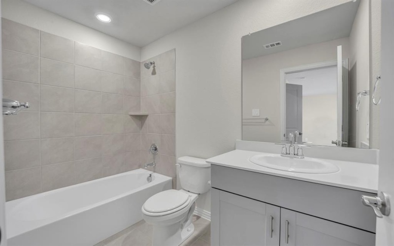 330 Sugarlands Drive, Greenville, TX 75402, 4 Habitaciones Habitaciones , ,3 BañosBaños,Residential,En Venta,330 Sugarlands Drive,20863794