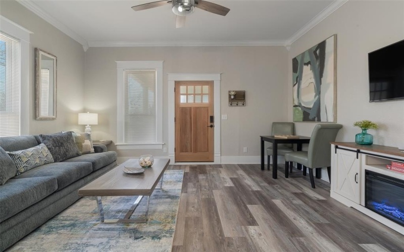 1301 W Main Street, Denison, TX 75020, 3 Bedrooms Bedrooms, ,2 BathroomsBathrooms,Residential Lease,For Rent,1301 W Main Street,20875560