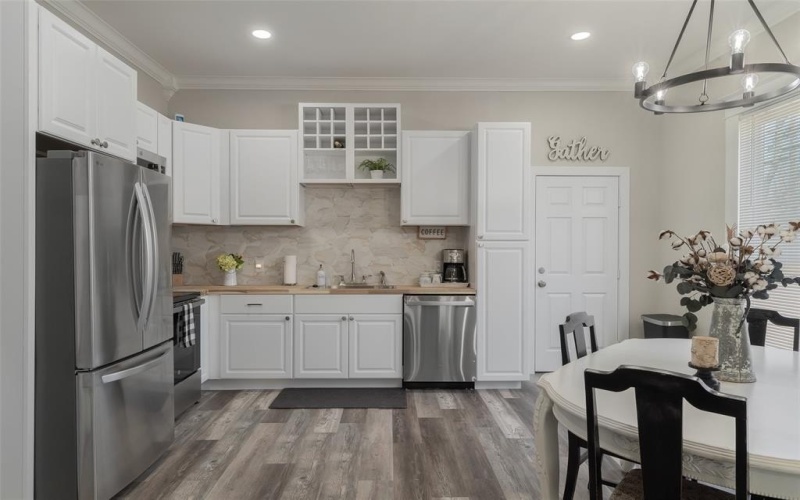 1301 W Main Street, Denison, TX 75020, 3 Bedrooms Bedrooms, ,2 BathroomsBathrooms,Residential Lease,For Rent,1301 W Main Street,20875560