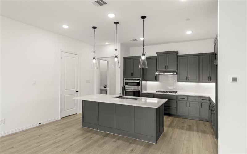 1227 Doris May Dr, Allen, TX 75013, 3 Habitaciones Habitaciones , ,3 BañosBaños,Residential,En Venta,1227 Doris May Dr,20866326