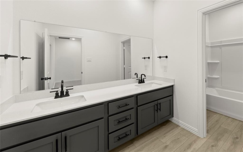1227 Doris May Dr, Allen, TX 75013, 3 Habitaciones Habitaciones , ,3 BañosBaños,Residential,En Venta,1227 Doris May Dr,20866326