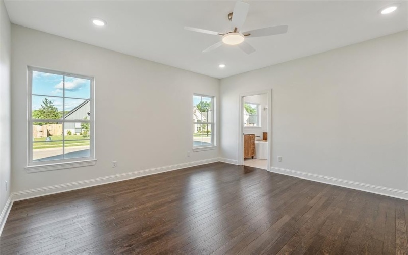 4611 Flat Creek Cove, Tyler, TX 75703, 4 Habitaciones Habitaciones , ,3 BañosBaños,Residential,En Venta,4611 Flat Creek Cove,20861606