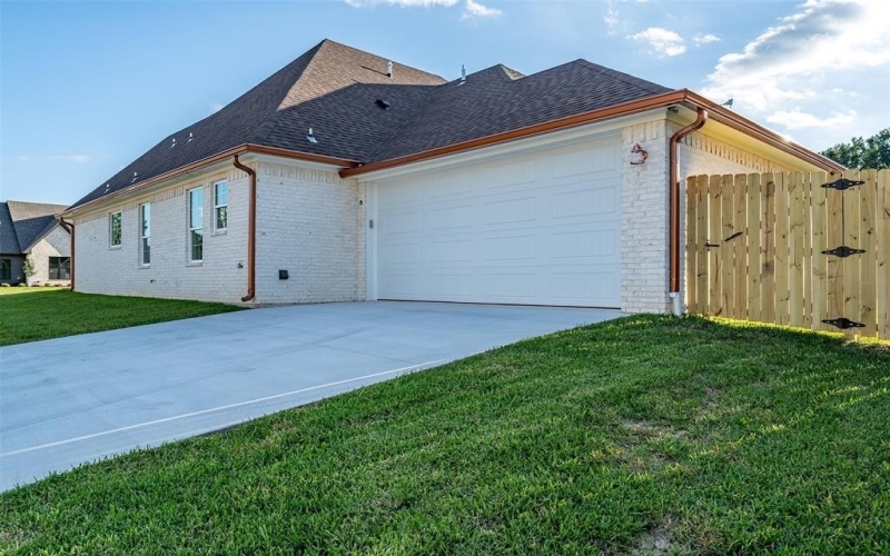 4611 Flat Creek Cove, Tyler, TX 75703, 4 Habitaciones Habitaciones , ,3 BañosBaños,Residential,En Venta,4611 Flat Creek Cove,20861606