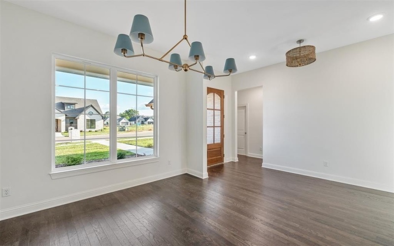 4611 Flat Creek Cove, Tyler, TX 75703, 4 Habitaciones Habitaciones , ,3 BañosBaños,Residential,En Venta,4611 Flat Creek Cove,20861606
