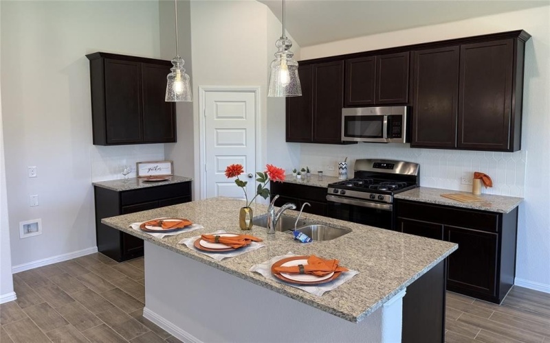 3205 Majesty Lane, Denton, TX 76208, 4 Bedrooms Bedrooms, ,3 BathroomsBathrooms,Residential,For Sale,3205 Majesty Lane,20864048