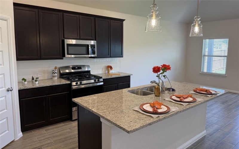 3205 Majesty Lane, Denton, TX 76208, 4 Bedrooms Bedrooms, ,3 BathroomsBathrooms,Residential,For Sale,3205 Majesty Lane,20864048