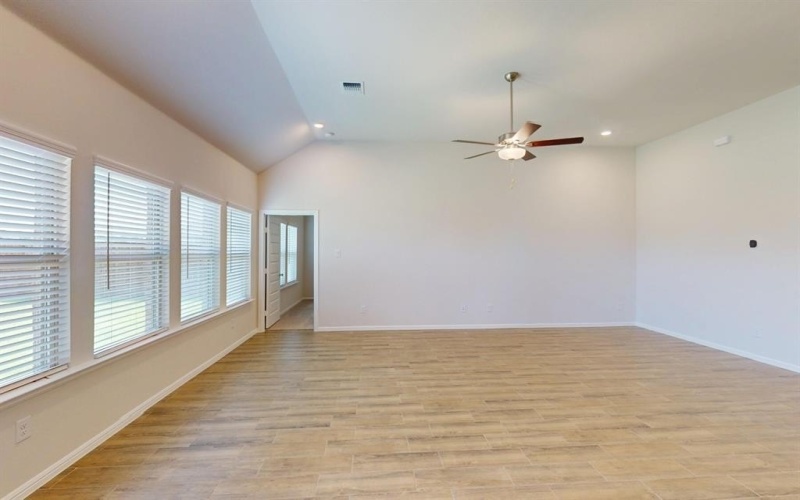 3205 Majesty Lane, Denton, TX 76208, 4 Bedrooms Bedrooms, ,3 BathroomsBathrooms,Residential,For Sale,3205 Majesty Lane,20864048