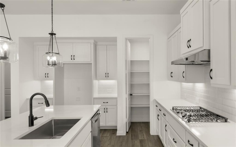 1233 Doris May Dr Drive, Allen, TX 75013, 3 Habitaciones Habitaciones , ,2 BañosBaños,Residential,En Venta,1233 Doris May Dr Drive,20866333