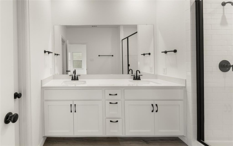 1233 Doris May Dr Drive, Allen, TX 75013, 3 Habitaciones Habitaciones , ,2 BañosBaños,Residential,En Venta,1233 Doris May Dr Drive,20866333
