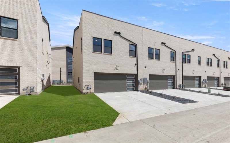 1233 Doris May Dr Drive, Allen, TX 75013, 3 Habitaciones Habitaciones , ,2 BañosBaños,Residential,En Venta,1233 Doris May Dr Drive,20866333