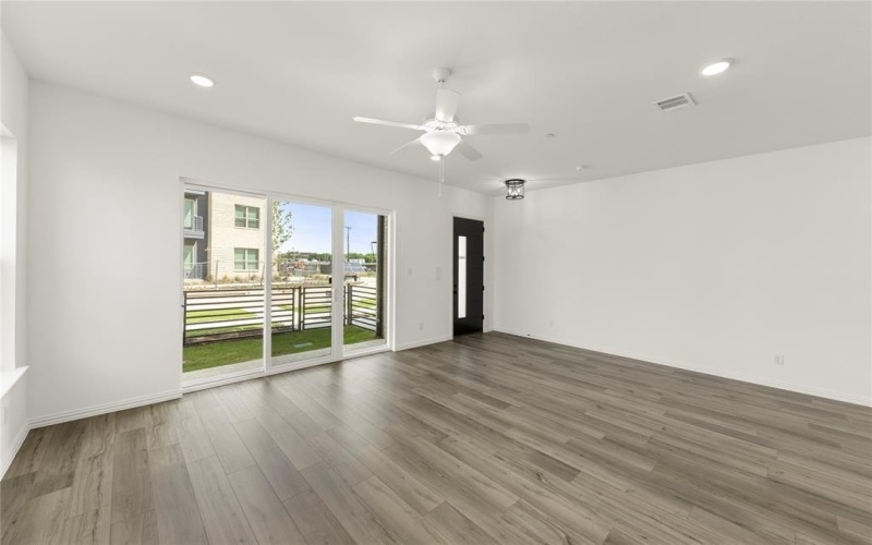 1233 Doris May Dr Drive, Allen, TX 75013, 3 Habitaciones Habitaciones , ,2 BañosBaños,Residential,En Venta,1233 Doris May Dr Drive,20866333
