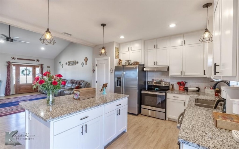 5015 Private Road 3523, Hawley, TX 79525, 3 Bedrooms Bedrooms, ,2 BathroomsBathrooms,Residential,For Sale,5015 Private Road 3523,20851938