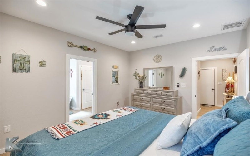 5015 Private Road 3523, Hawley, TX 79525, 3 Bedrooms Bedrooms, ,2 BathroomsBathrooms,Residential,For Sale,5015 Private Road 3523,20851938
