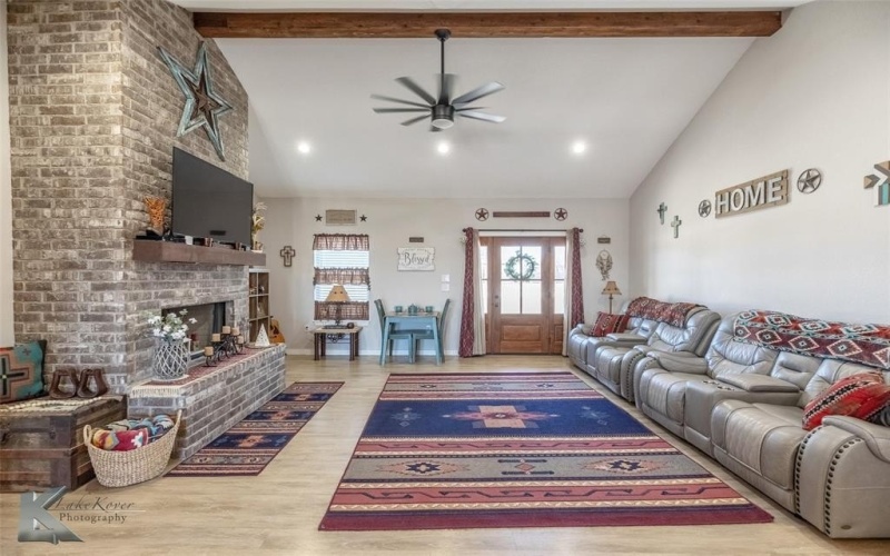 5015 Private Road 3523, Hawley, TX 79525, 3 Bedrooms Bedrooms, ,2 BathroomsBathrooms,Residential,For Sale,5015 Private Road 3523,20851938