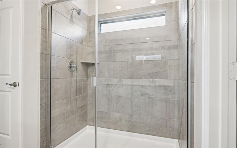 6620 Berry Bend Road, Fort Worth, TX 76036, 4 Bedrooms Bedrooms, ,2 BathroomsBathrooms,Residential,For Sale,6620 Berry Bend Road,20856708