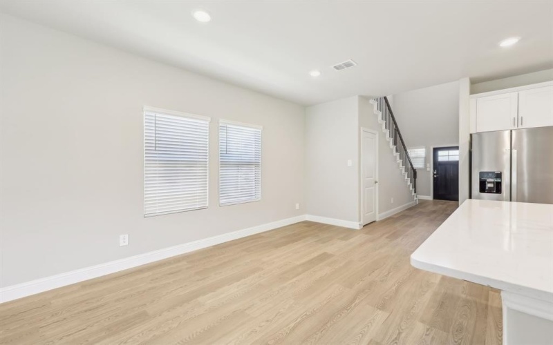 517 Ezra Lane, McKinney, TX 75069, 4 Bedrooms Bedrooms, ,2 BathroomsBathrooms,Residential,For Sale,517 Ezra Lane,20882183