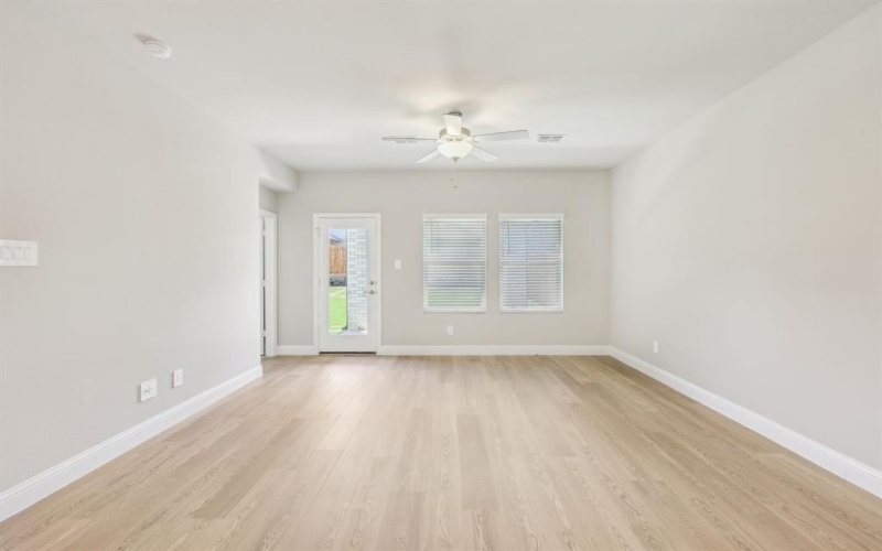 517 Ezra Lane, McKinney, TX 75069, 4 Bedrooms Bedrooms, ,2 BathroomsBathrooms,Residential,For Sale,517 Ezra Lane,20882183