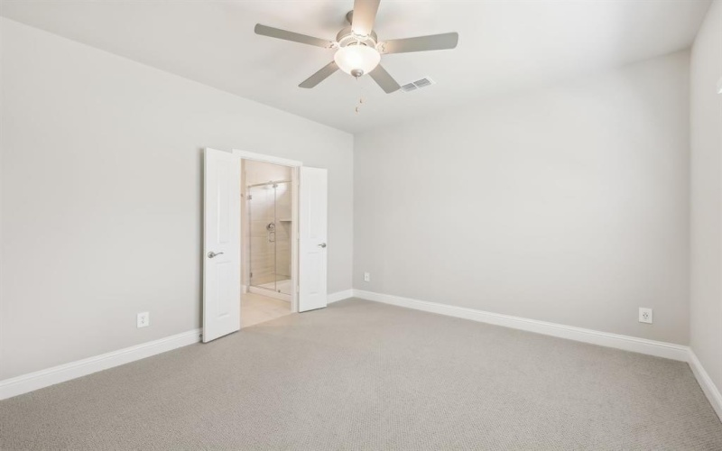 517 Ezra Lane, McKinney, TX 75069, 4 Bedrooms Bedrooms, ,2 BathroomsBathrooms,Residential,For Sale,517 Ezra Lane,20882183