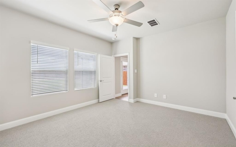 517 Ezra Lane, McKinney, TX 75069, 4 Bedrooms Bedrooms, ,2 BathroomsBathrooms,Residential,For Sale,517 Ezra Lane,20882183
