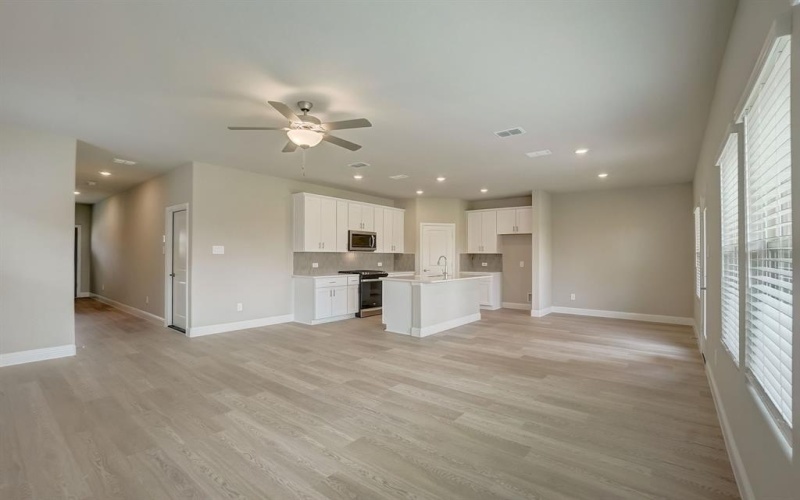 513 Ezra Lane, McKinney, TX 75069, 4 Habitaciones Habitaciones , ,2 BañosBaños,Residential,En Venta,513 Ezra Lane,20882185