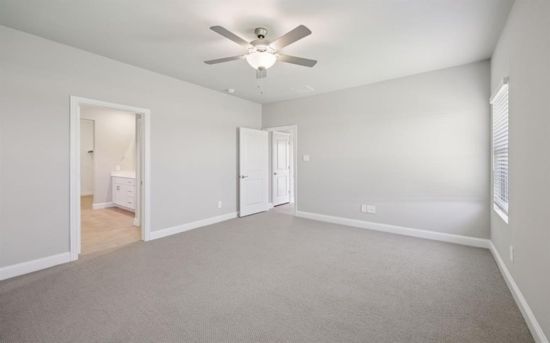 6621 Stone Elm Lane, Fort Worth, TX 76036, 5 Bedrooms Bedrooms, ,3 BathroomsBathrooms,Residential,For Sale,6621 Stone Elm Lane,20918437