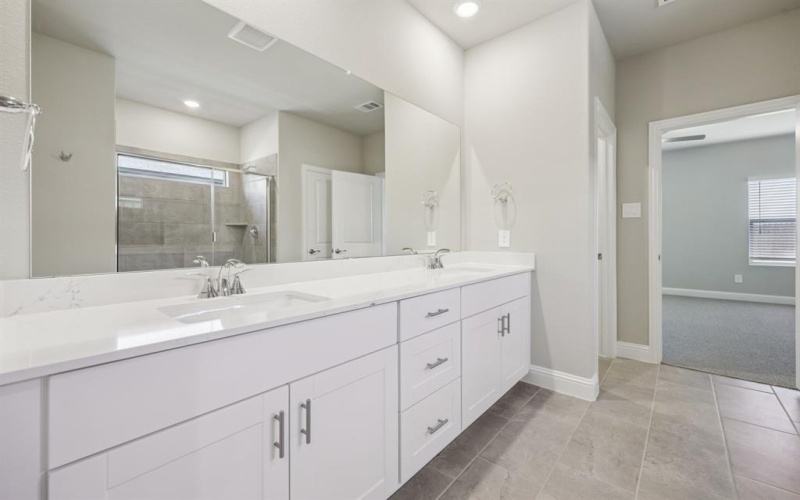 6621 Stone Elm Lane, Fort Worth, TX 76036, 5 Bedrooms Bedrooms, ,3 BathroomsBathrooms,Residential,For Sale,6621 Stone Elm Lane,20918437