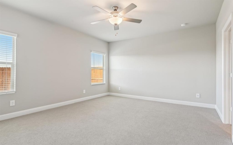 1015 Emberwood Drive, McKinney, TX 75069, 5 Bedrooms Bedrooms, ,3 BathroomsBathrooms,Residential,For Sale,1015 Emberwood Drive,20910357