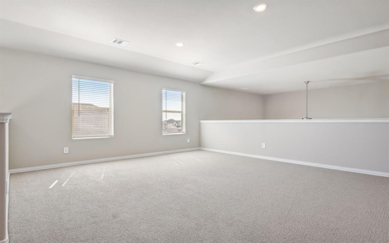 1015 Emberwood Drive, McKinney, TX 75069, 5 Bedrooms Bedrooms, ,3 BathroomsBathrooms,Residential,For Sale,1015 Emberwood Drive,20910357