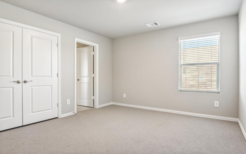 1015 Emberwood Drive, McKinney, TX 75069, 5 Bedrooms Bedrooms, ,3 BathroomsBathrooms,Residential,For Sale,1015 Emberwood Drive,20910357