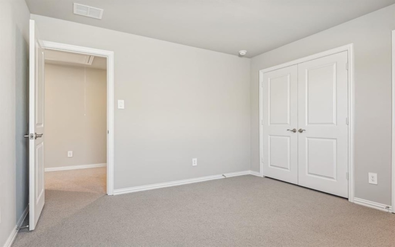 1015 Emberwood Drive, McKinney, TX 75069, 5 Bedrooms Bedrooms, ,3 BathroomsBathrooms,Residential,For Sale,1015 Emberwood Drive,20910357