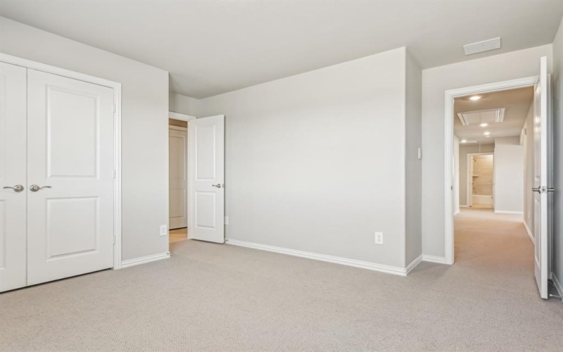 1015 Emberwood Drive, McKinney, TX 75069, 5 Bedrooms Bedrooms, ,3 BathroomsBathrooms,Residential,For Sale,1015 Emberwood Drive,20910357