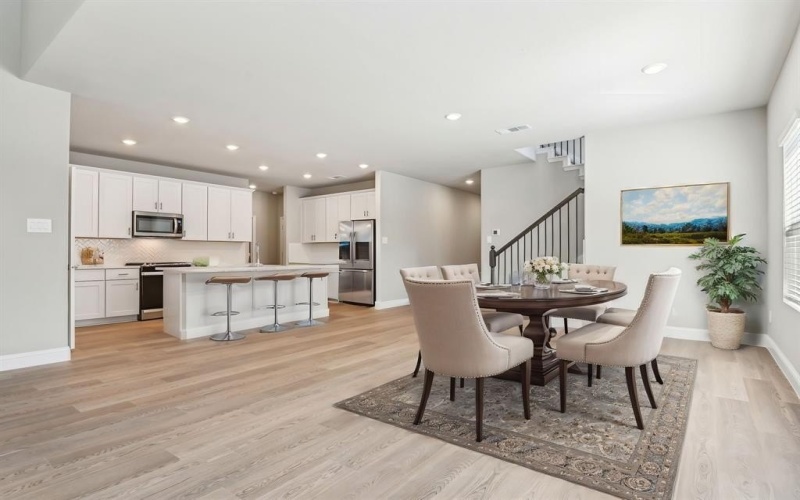 1015 Emberwood Drive, McKinney, TX 75069, 5 Bedrooms Bedrooms, ,3 BathroomsBathrooms,Residential,For Sale,1015 Emberwood Drive,20910357