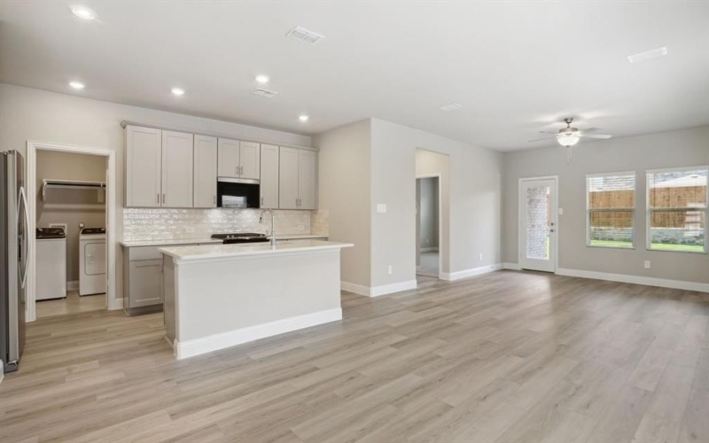 507 Ezra Lane, McKinney, TX 75069, 4 Bedrooms Bedrooms, ,2 BathroomsBathrooms,Residential,For Sale,507 Ezra Lane,20910402