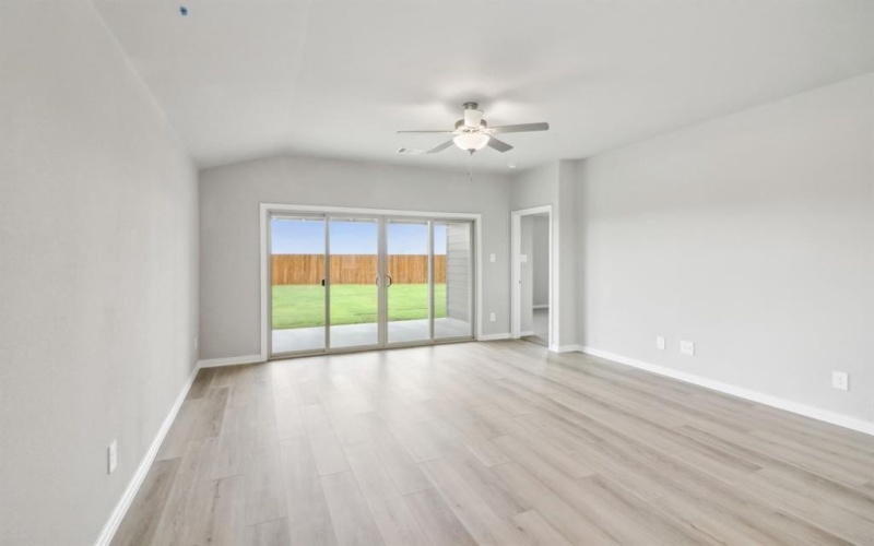 2230 Lone Star Lane, Seagoville, TX 75159, 3 Bedrooms Bedrooms, ,2 BathroomsBathrooms,Residential,For Sale,2230 Lone Star Lane,20883503
