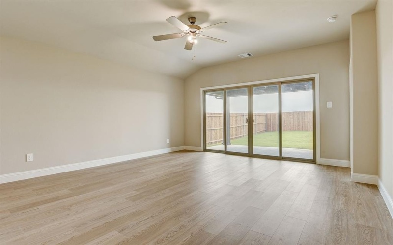 2222 Lone Star Lane, Seagoville, TX 75159, 3 Bedrooms Bedrooms, ,2 BathroomsBathrooms,Residential,For Sale,2222 Lone Star Lane,20883506