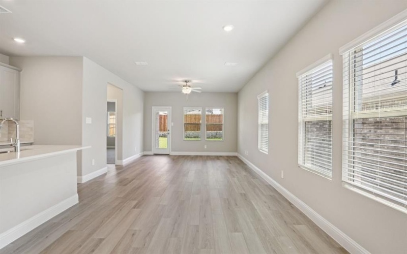 418 Ezra Lane, McKinney, TX 75069, 4 Bedrooms Bedrooms, ,2 BathroomsBathrooms,Residential,For Sale,418 Ezra Lane,20912625