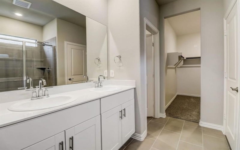 417 Ezra Lane, McKinney, TX 75069, 4 Bedrooms Bedrooms, ,2 BathroomsBathrooms,Residential,For Sale,417 Ezra Lane,20912627