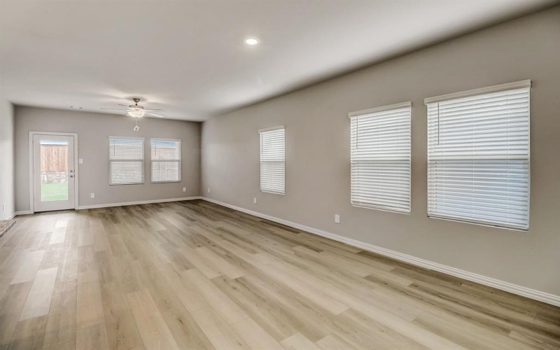 417 Ezra Lane, McKinney, TX 75069, 4 Bedrooms Bedrooms, ,2 BathroomsBathrooms,Residential,For Sale,417 Ezra Lane,20912627