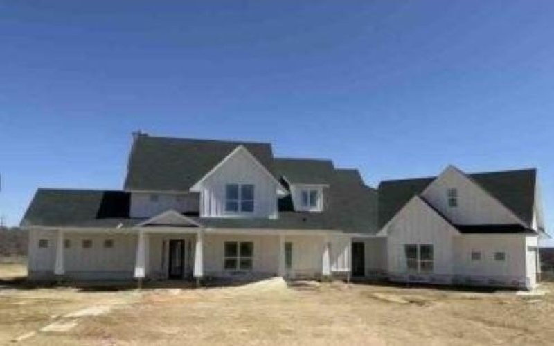 117 Mustang Springs Circle, Sunset, TX 76270, 4 Bedrooms Bedrooms, ,3 BathroomsBathrooms,Residential,For Sale,117 Mustang Springs Circle,20902168