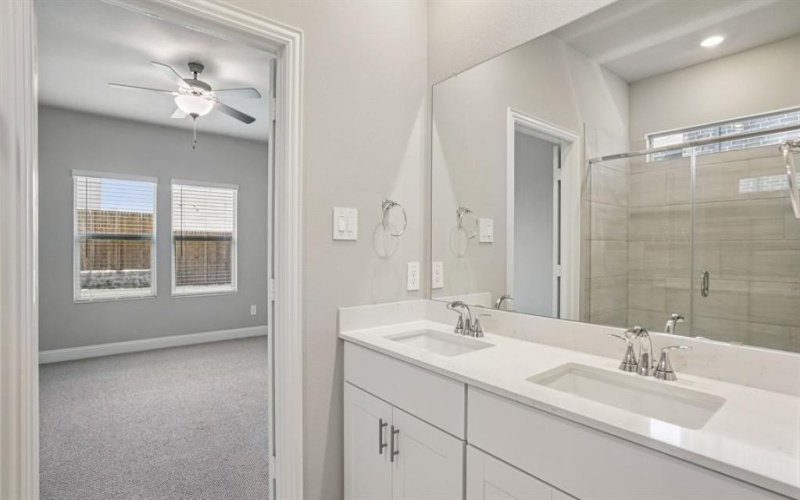 501 Ezra Lane, McKinney, TX 75069, 4 Bedrooms Bedrooms, ,2 BathroomsBathrooms,Residential,For Sale,501 Ezra Lane,20910495