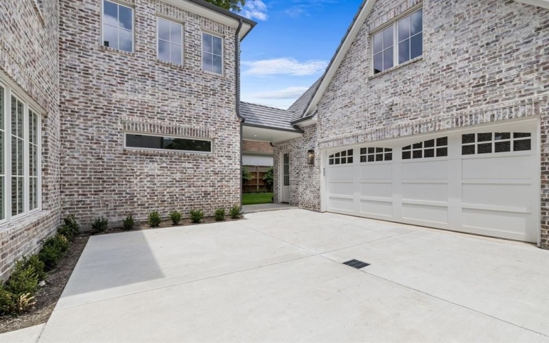 4344 Edmondson, Highland Park, TX 75205, 5 Bedrooms Bedrooms, ,6 BathroomsBathrooms,Residential,For Sale,4344 Edmondson,20900128