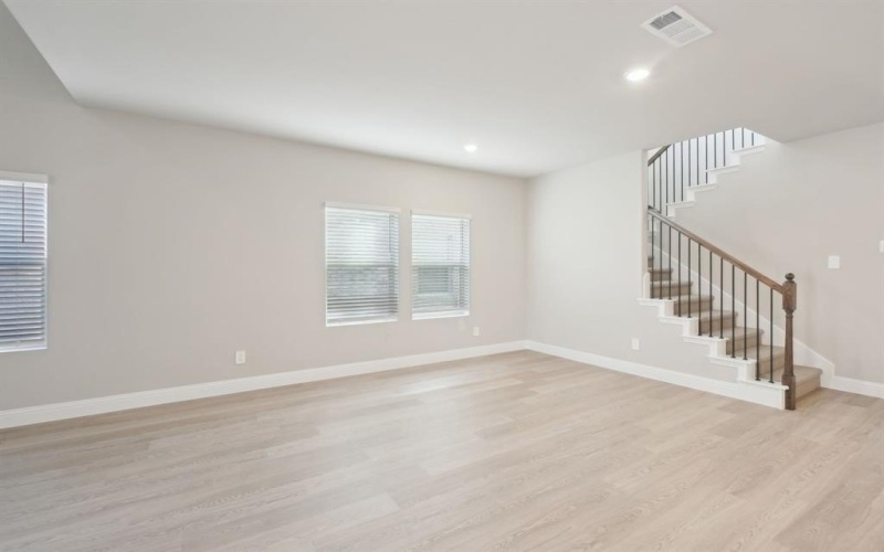 6632 Stone Elm Lane, Fort Worth, TX 76036, 5 Bedrooms Bedrooms, ,3 BathroomsBathrooms,Residential,For Sale,6632 Stone Elm Lane,20912697