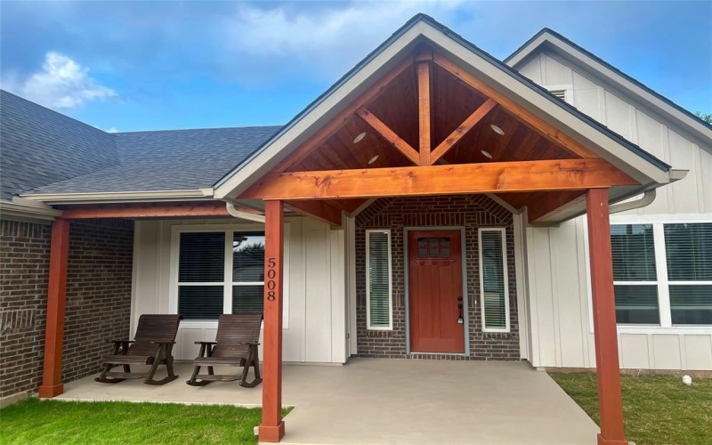 5008 SAN MARCOS Drive, Granbury, TX 76048, 3 Bedrooms Bedrooms, ,2 BathroomsBathrooms,Residential,For Sale,5008 SAN MARCOS Drive,20918643