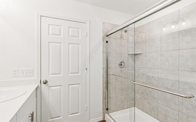 2056 Pleasant Knoll Circle, Forney, TX 75126, 4 Bedrooms Bedrooms, ,3 BathroomsBathrooms,Residential,For Sale,2056 Pleasant Knoll Circle,20922659